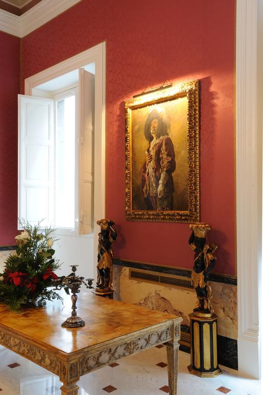 Palazzo Montevago Apartment *