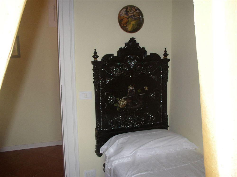 Palazzo Montevago Apartment *