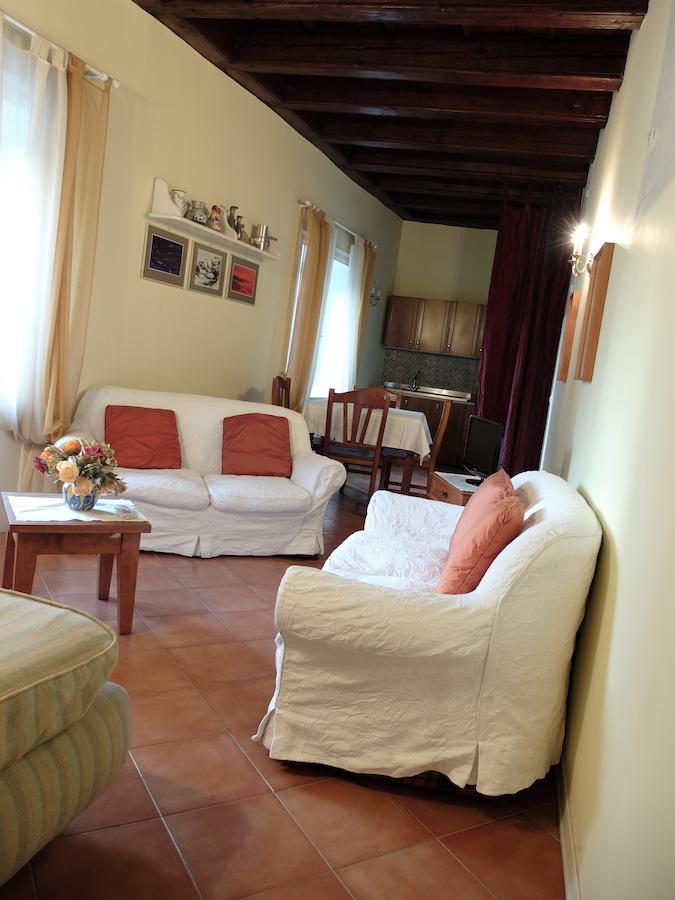 Palazzo Montevago Apartment *